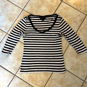 INC International Concepts Black White Stripe Sexy Top in size Petite Medium